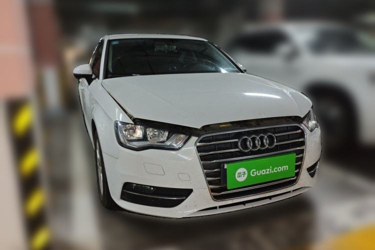 Used Audi A3 2016 Sportback 35 TFSI Ambition Edition Front Right 45 Deg