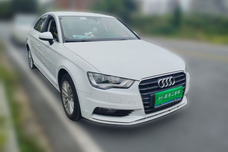 Used Audi A3 2016 Limousine 35 TFSI Ambition Edition Front Right 45 Deg