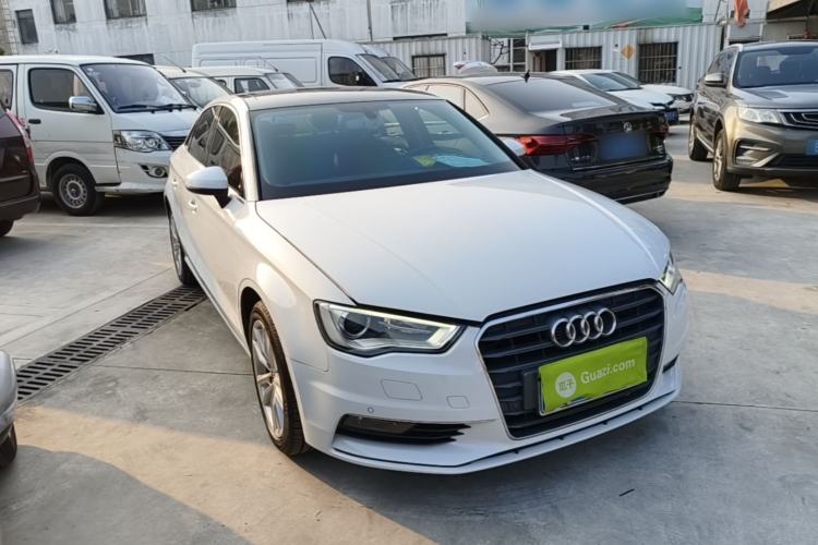 Used Audi A3 2016 Limousine 35 TFSI Style Edition Front Right 45 Deg
