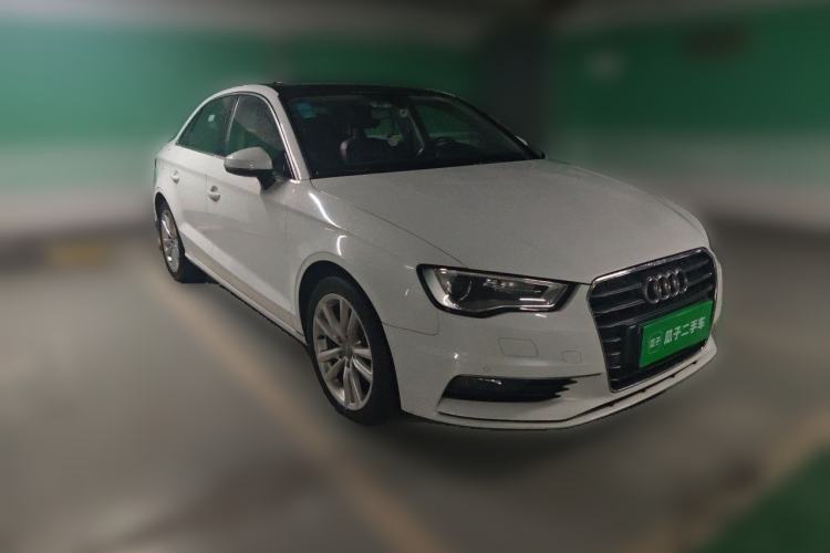 Used Audi A3 2016 Limousine 35 TFSI Style Edition Front Right 45 Deg