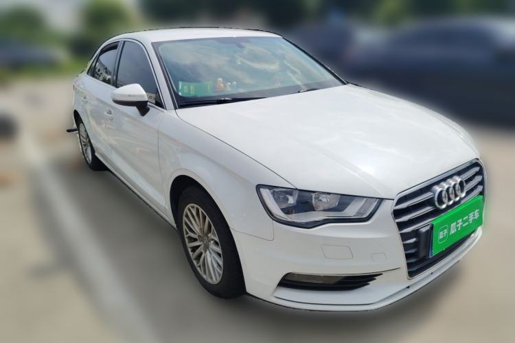 Used Audi A3 2016 Limousine 35 TFSI Ambition Edition Front Right 45 Deg