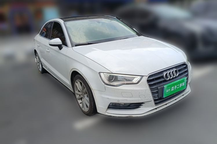 Used Audi A3 2016 Limousine 35 TFSI Style Edition Front Right 45 Deg