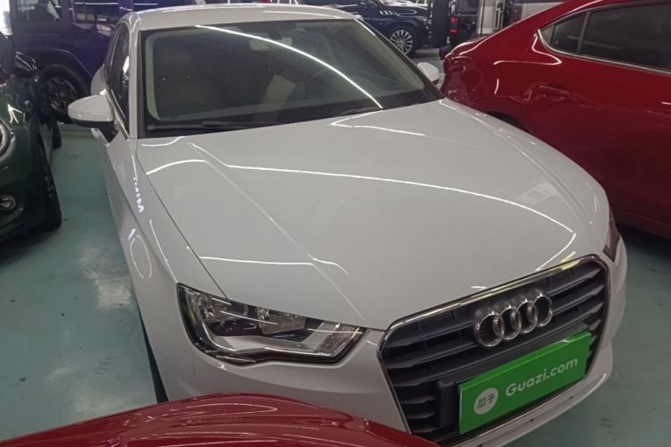 Used Audi A3 2016 Limousine 35 TFSI Ambition Edition Front Right 45 Deg