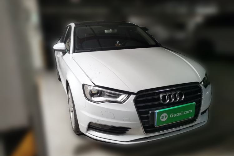 Used Audi A3 2016 Limousine 35 TFSI Style Edition Front Right 45 Deg