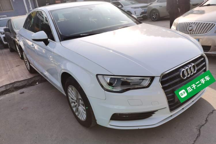 Used Audi A3 2016 Limousine 35 TFSI Ambition Edition Front Right 45 Deg