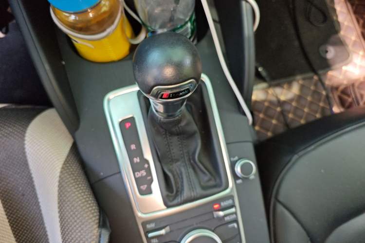 Used Audi A3 2016 Sportback 35 TFSI Ambition Gear Lever
