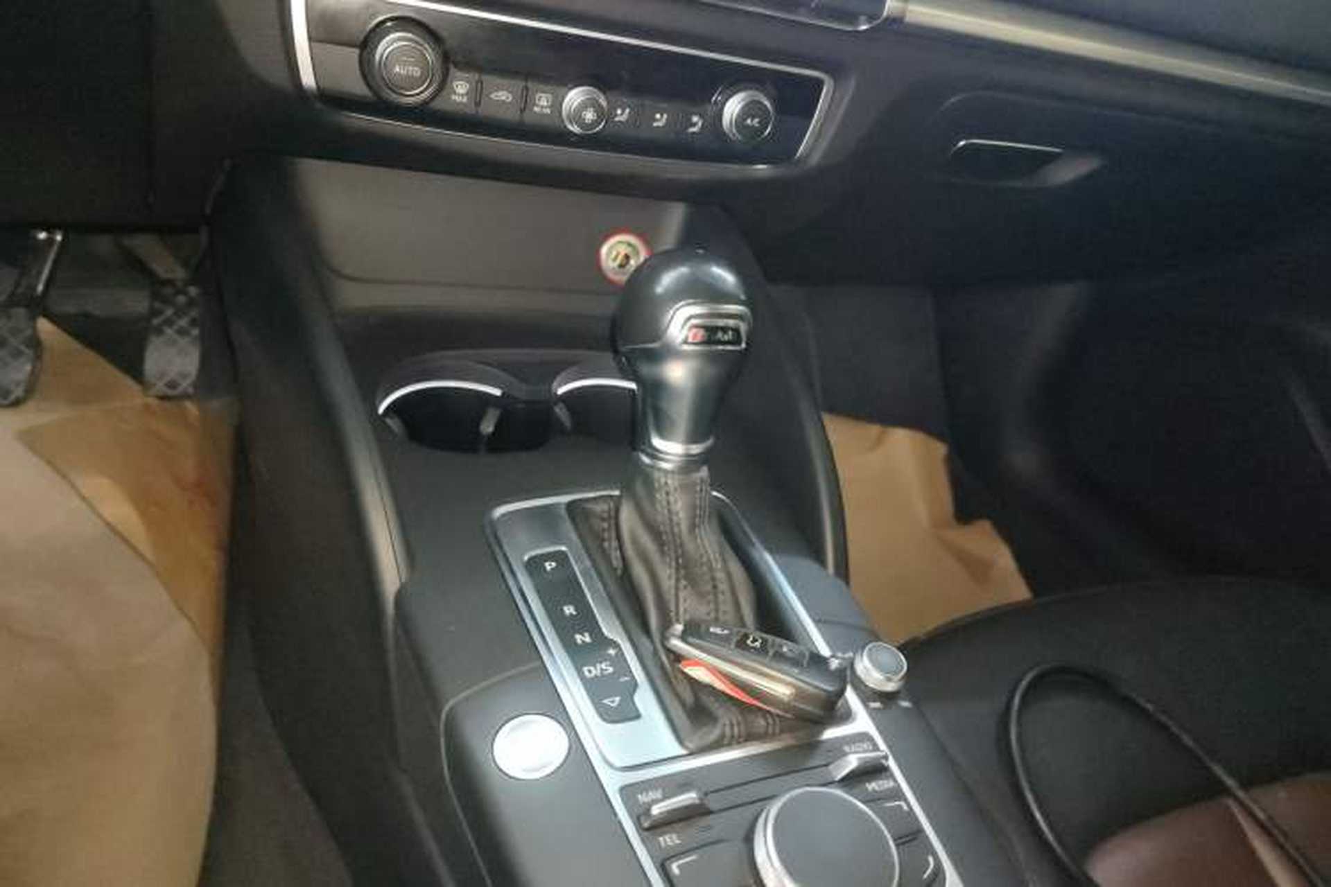 Used Audi A3 2016 Sportback 40 TFSI Style Edition Gear Lever