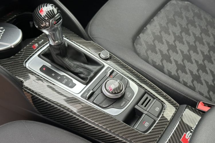 Used Audi A3 2016 Sportback 35 TFSI Ambition Edition Gear Lever