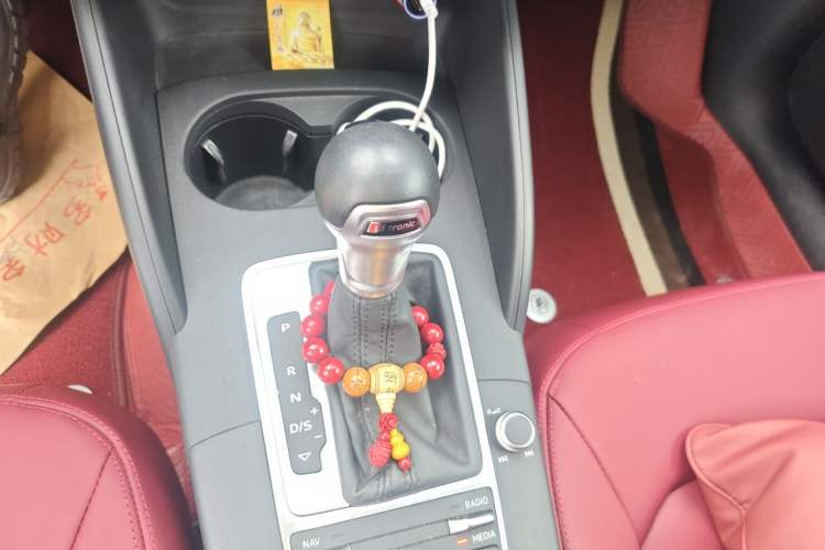 Used Audi A3 2016 Sportback 35 TFSI Ambition Gear Lever