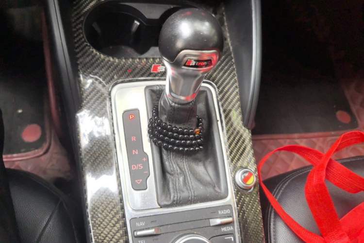 Used Audi A3 2016 Limousine 35 TFSI Prestige Edition Gear Lever