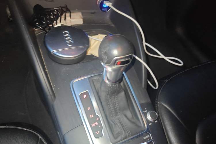 Used Audi A3 2016 Sportback 35 TFSI Ambition Gear Lever
