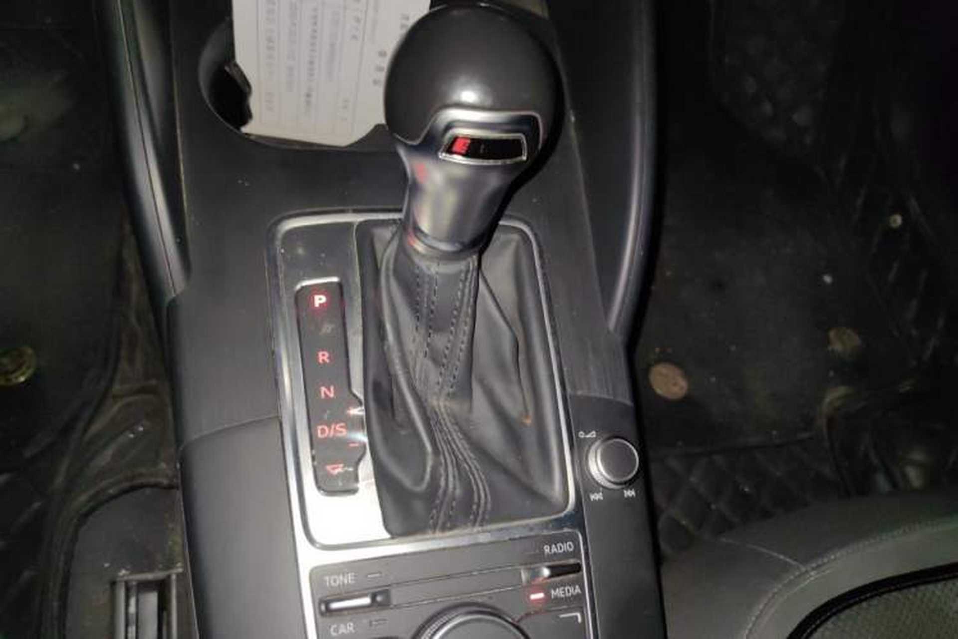Used Audi A3 2016 Limousine 35 TFSI Prestige Edition Gear Lever
