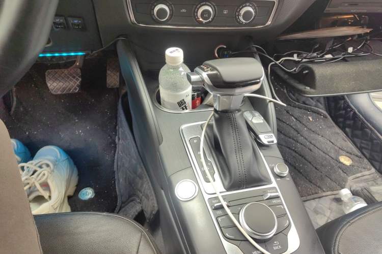 Used Audi A3 2016 Sportback 35 TFSI Ambition Gear Lever