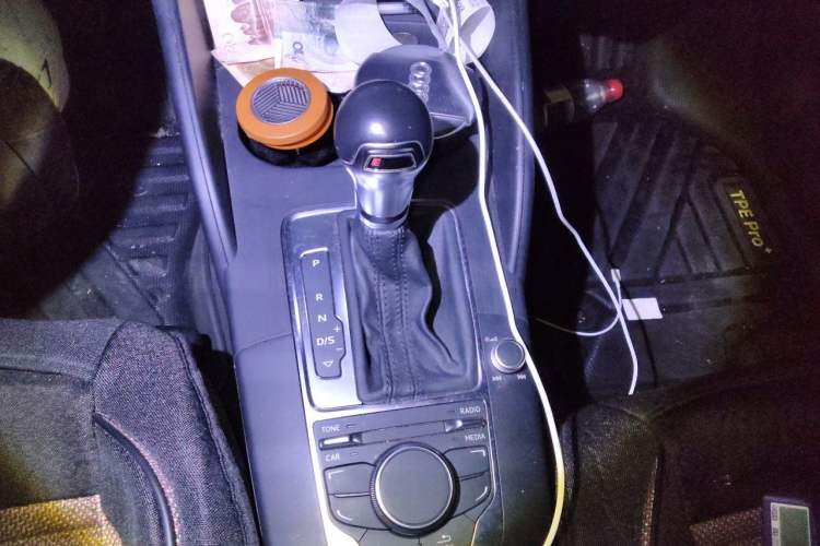 Used Audi A3 2016 Sportback 35 TFSI Ambition Edition Gear Lever