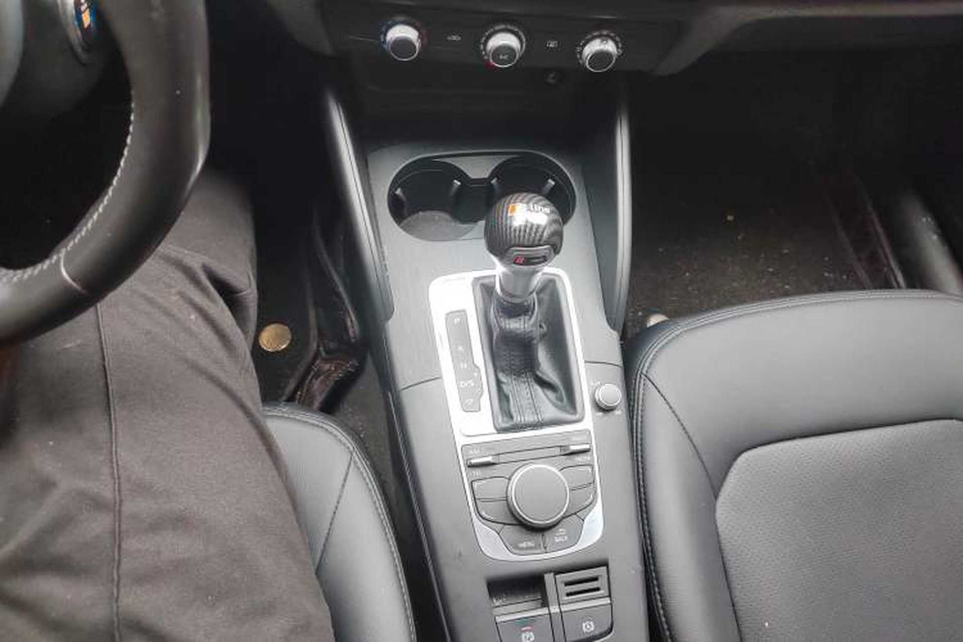 Used Audi A3 2016 Limousine 35 TFSI Prestige Edition Gear Lever