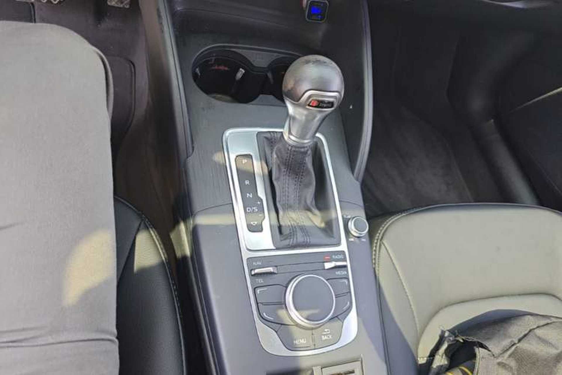 Used Audi A3 2016 Limousine 35 TFSI Prestige Edition Gear Lever