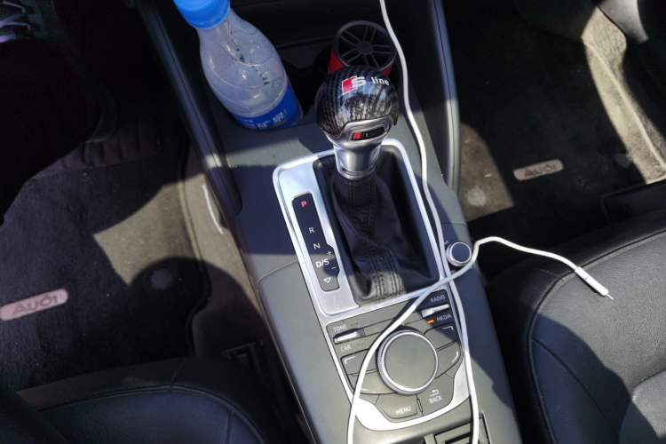 Used Audi A3 2016 Sportback 35 TFSI Ambition Gear Lever