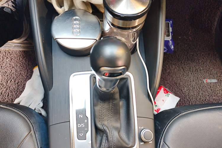 Used Audi A3 2016 Sportback 35 TFSI Style Edition Gear Lever