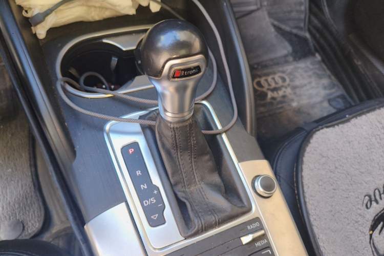 Used Audi A3 2016 Sportback 35 TFSI Ambition Gear Lever