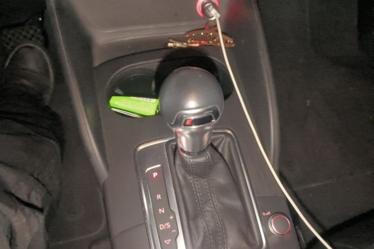 Used Audi A3 2016 Limousine 35 TFSI Prestige Edition Gear Lever