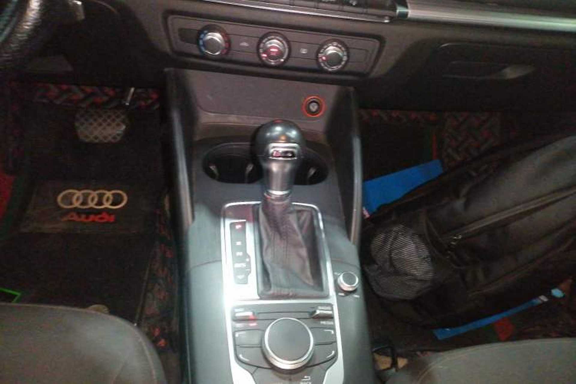 Used Audi A3 2016 Limousine 35 TFSI Prestige Edition Gear Lever