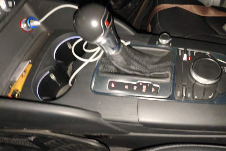 Used Audi A3 2016 Sportback 35 TFSI Style Edition Gear Lever