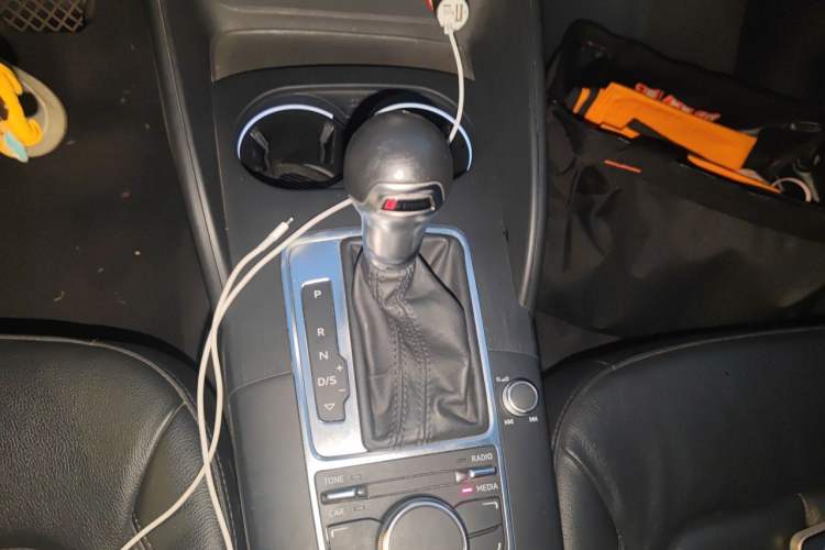 Used Audi A3 2016 Sportback 35 TFSI Style Edition Gear Lever