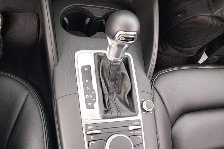 Used Audi A3 2016 Sportback 35 TFSI Ambition Gear Lever