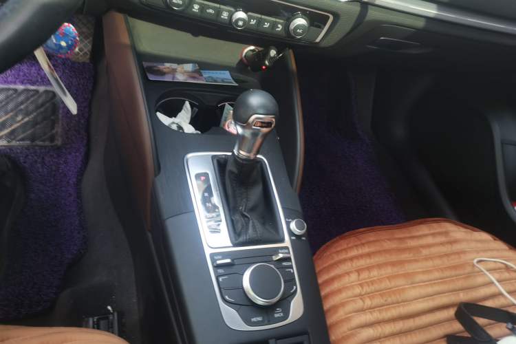 Used Audi A3 2016 Sportback 35 TFSI Style Edition Gear Lever