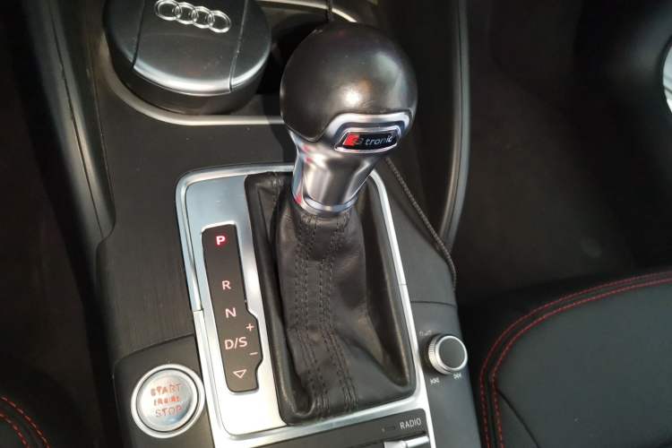 Used Audi A3 2016 Sportback 35 TFSI Ambition Edition Gear Lever