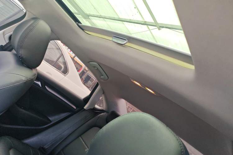 Used Audi A3 2016 Limousine 35 TFSI Prestige Edition Headliner