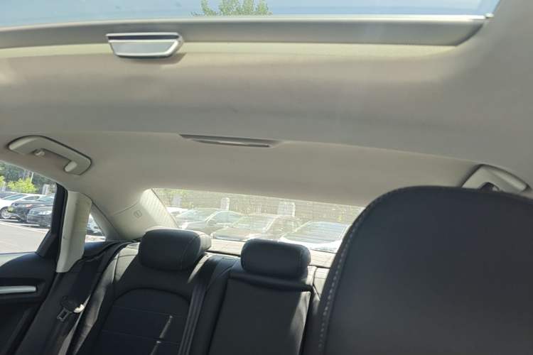 Used Audi A3 2016 Limousine 35 TFSI Prestige Edition Headliner