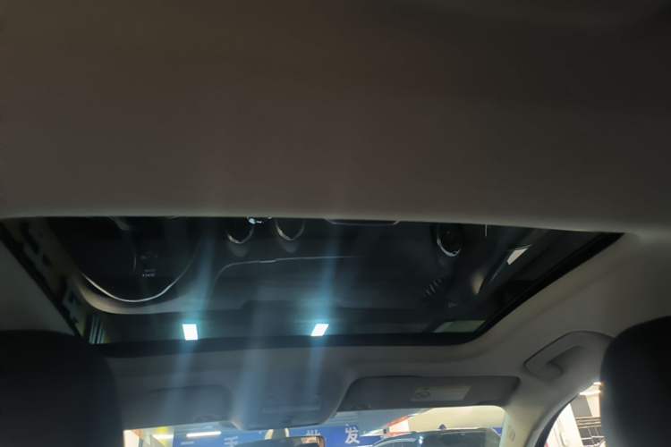 Used Audi A3 2016 Limousine 40 TFSI Style Edition Headliner