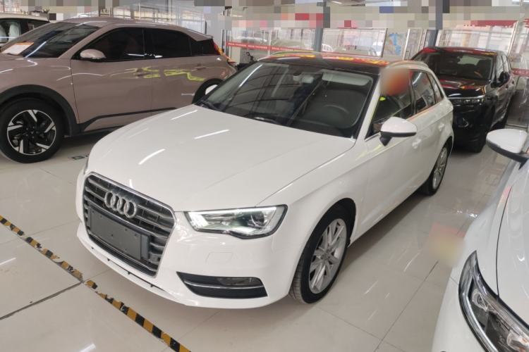 Used Audi A3 2016 Sportback 35 TFSI Style Edition Guazi used car, China used car export, Used car for sale, Used cars, Cheapest cars for sale