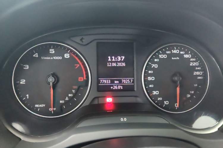 Used Audi A3 2016 Limousine 35 TFSI Style Edition Instrument Cluster