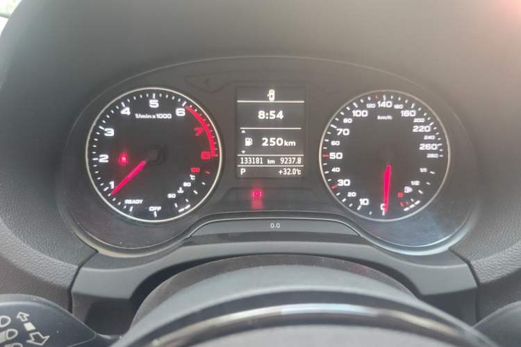 Used Audi A3 2016 Limousine 35 TFSI Style Edition Instrument Cluster