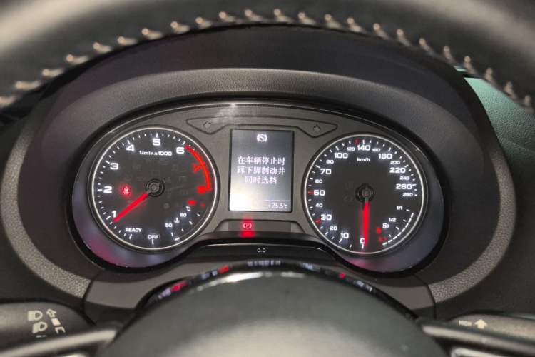 Used Audi A3 2016 Limousine 35 TFSI Style Edition Instrument Cluster