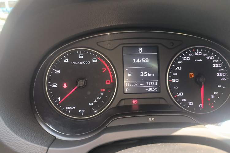 Used Audi A3 2016 Limousine 35 TFSI Ambition Edition Instrument Cluster
