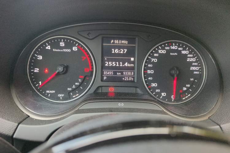 Used Audi A3 2016 Limousine 35 TFSI Prestige Edition Instrument Cluster
