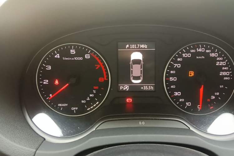 Used Audi A3 2016 Limousine 35 TFSI Ambition Edition Instrument Cluster