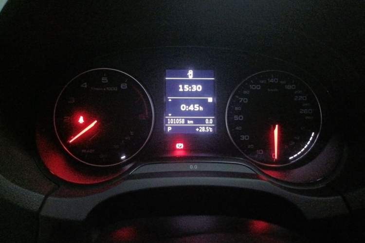 Used Audi A3 2016 Limousine 35 TFSI Style Edition Instrument Cluster