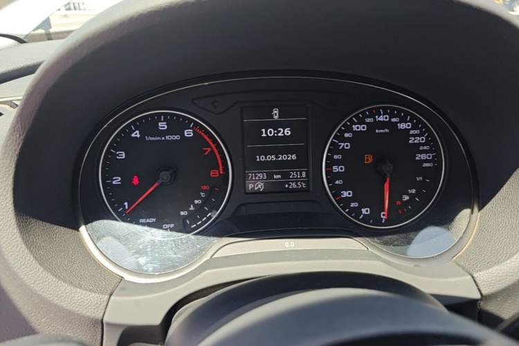 Used Audi A3 2016 Limousine 35 TFSI Prestige Edition Instrument Cluster