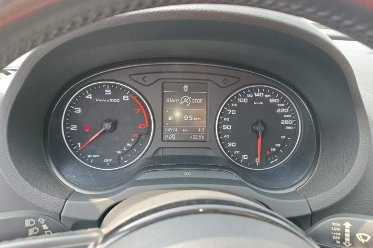 Used Audi A3 2016 Limousine 35 TFSI Style Edition Instrument Cluster