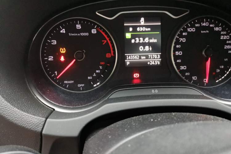 Used Audi A3 2016 Limousine 40 TFSI Style Edition Instrument Cluster