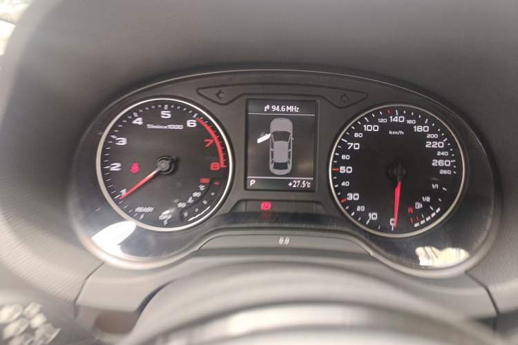 Used Audi A3 2016 Limousine 35 TFSI Ambition Edition Instrument Cluster