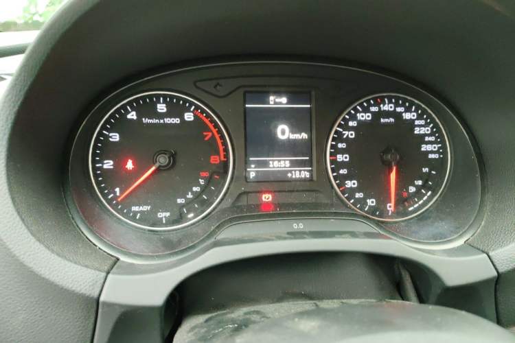 Used Audi A3 2016 Limousine 35 TFSI Prestige Edition Instrument Cluster