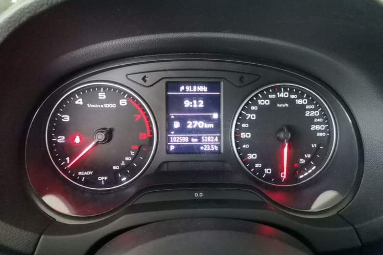 Used Audi A3 2016 Limousine 35 TFSI Ambition Edition Instrument Cluster