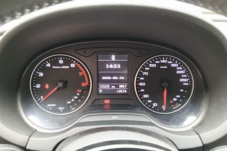 Used Audi A3 2016 Limousine 35 TFSI Style Edition Instrument Cluster