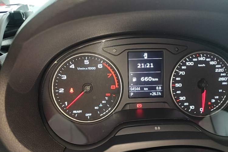 Used Audi A3 2016 Limousine 35 TFSI Ambition Edition Instrument Cluster