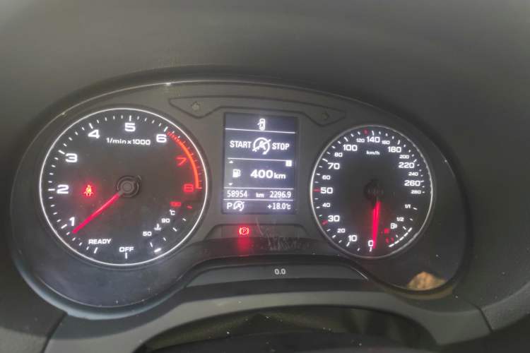 Used Audi A3 2016 Limousine 35 TFSI Ambition Edition Instrument Cluster